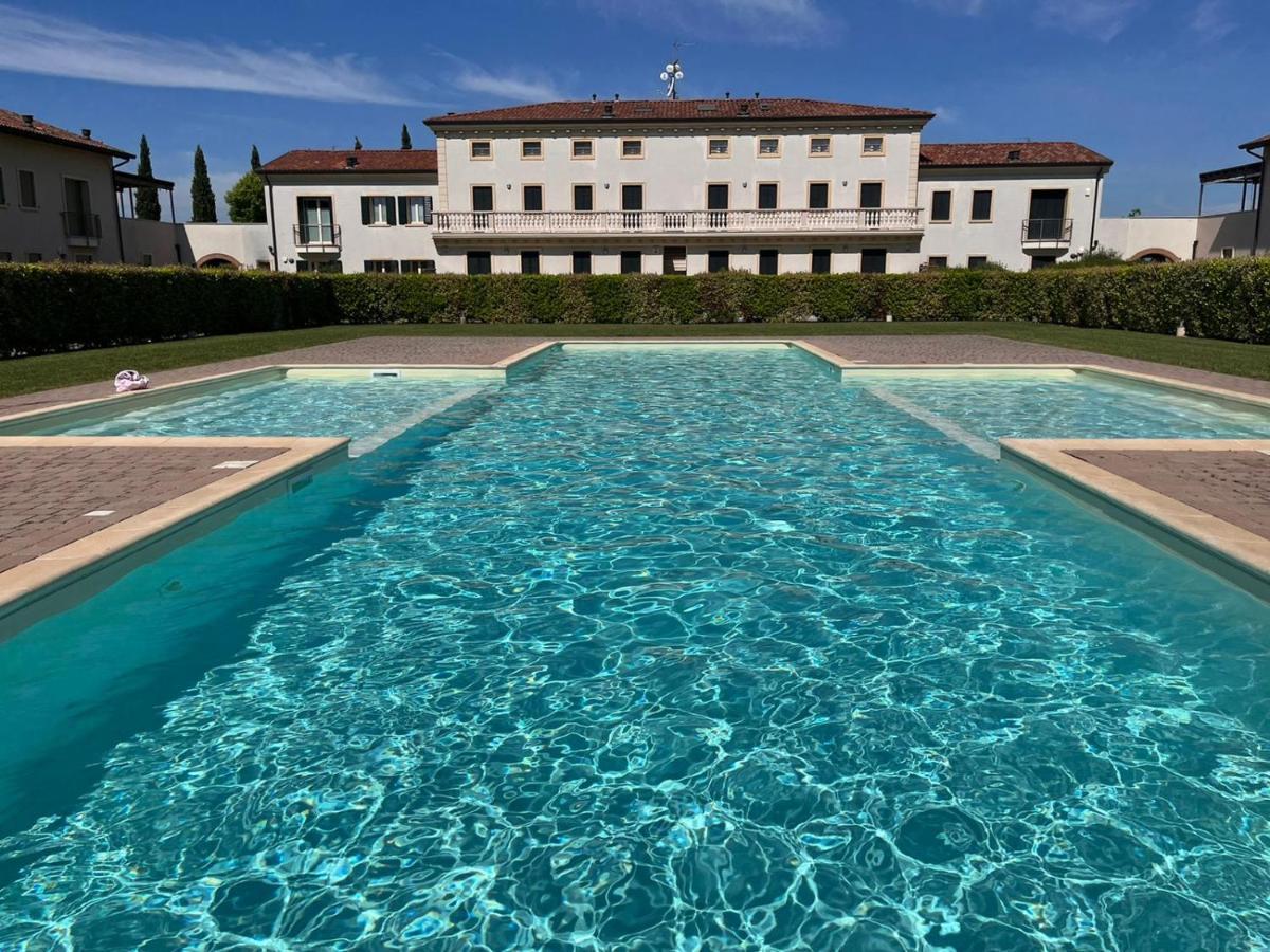 Golf & Lake Comfortable Appartamento *